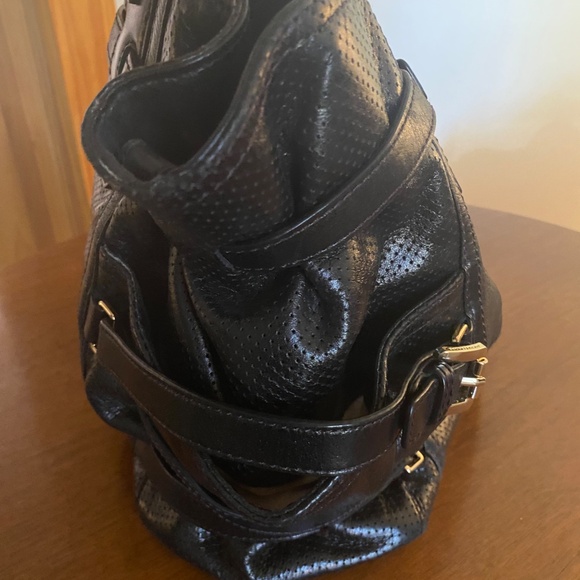 Extra-Large Michael Kors Purse - Picture 3 of 7